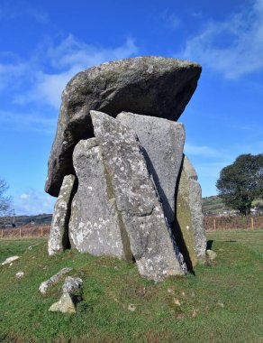St. Cleer, Cornwall yakınındaki Trevethy Quoit