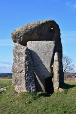 St. Cleer, Cornwall yakınındaki Trevethy Quoit