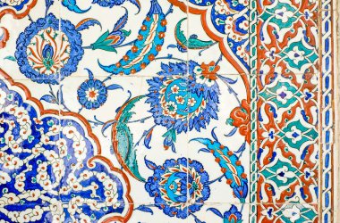 EDP Sophia çiçek desenli seramik duvarlar