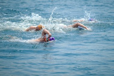 2018 Samsung Boğaz'ın çapraz-Continental yüzme yarışı Istanbul - Türkiye 2018 Samsung boğaz çapraz-Continental yüzme yarışı Istanbul - Türkiye