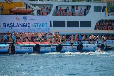 2018 Samsung Boğaz'ın çapraz-Continental yüzme yarışı Istanbul - Türkiye 2018 Samsung boğaz çapraz-Continental yüzme yarışı Istanbul - Türkiye