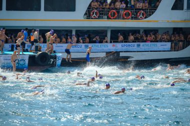 2018 Samsung Boğaz'ın çapraz-Continental yüzme yarışı Istanbul - Türkiye 2018 Samsung boğaz çapraz-Continental yüzme yarışı Istanbul - Türkiye