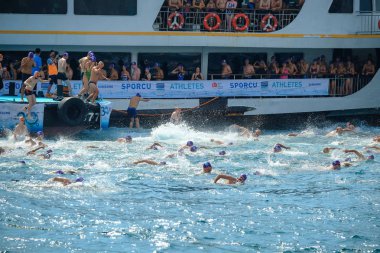 2018 Samsung Boğaz'ın çapraz-Continental yüzme yarışı Istanbul - Türkiye 2018 Samsung boğaz çapraz-Continental yüzme yarışı Istanbul - Türkiye