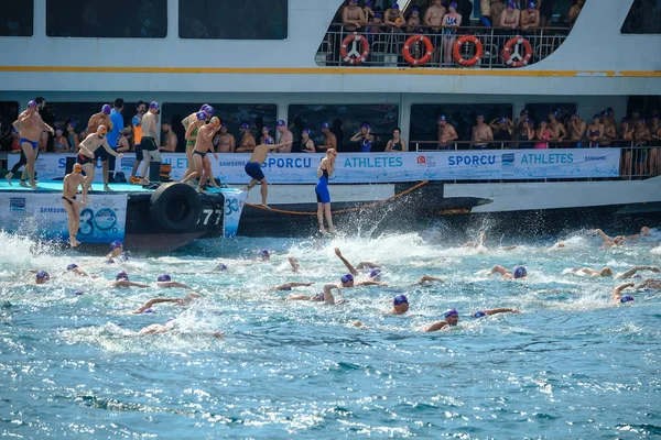 2018 Samsung Bosphorus Cross Kontinentales Schwimm Rennen Istanbul Türkei 2018 — Stockfoto