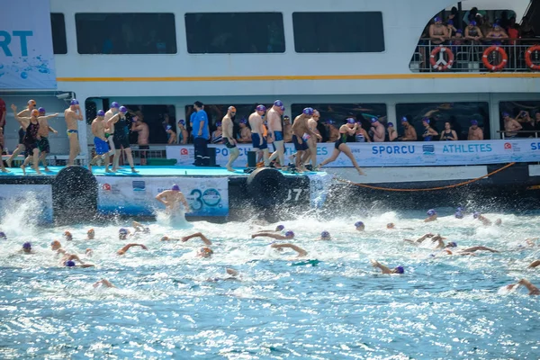 2018 Samsung Bosphorus Cross Kontinentales Schwimm Rennen Istanbul Türkei 2018 — Stockfoto