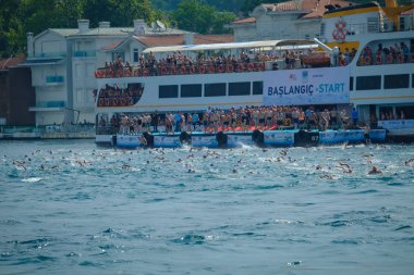2018 Samsung Boğaz'ın çapraz-Continental yüzme yarışı Istanbul - Türkiye 2018 Samsung boğaz çapraz-Continental yüzme yarışı Istanbul - Türkiye