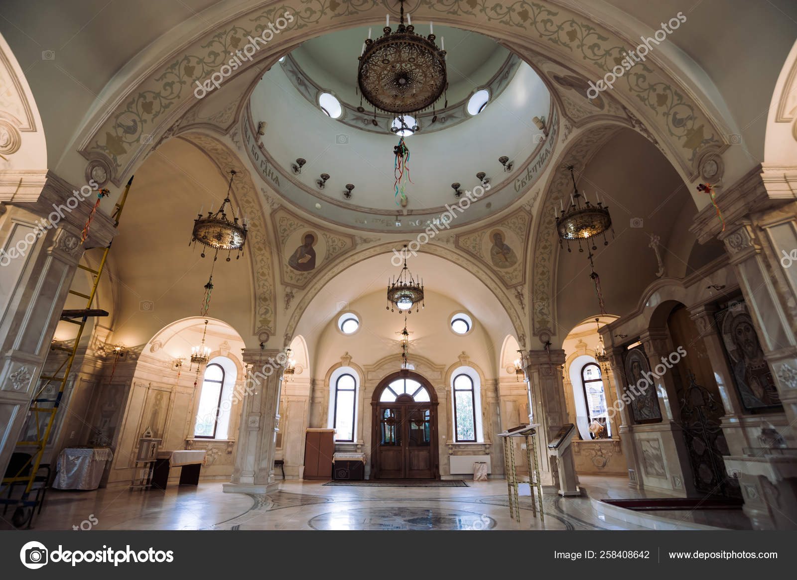 Beautiful Interior Temple Style Byzantine Architecture