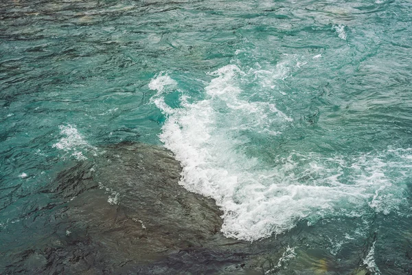 Struttura Dettagliata Della Superficie Dell Acqua Scorrimento Turchese Rapide Fiume — Foto Stock