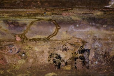 Metal yüzeyin güçlü korozyonu. Bakır doku. Pas. Arka plan. Şablon.