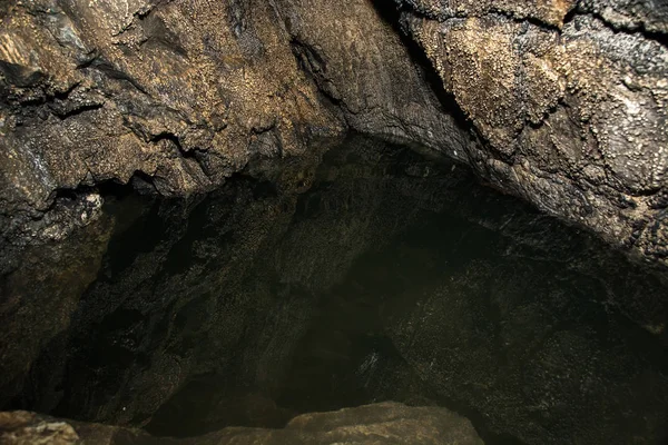 Utsikt Inuti Djup Grotta Underground Lake — Stockfoto