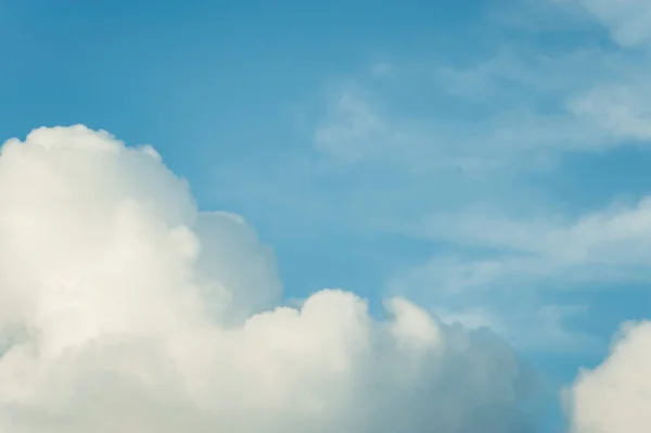 Nubes Cúmulos Cielo Azul Claro Nubes Aéreas — Foto de Stock