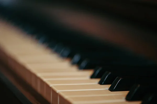 Llaves Viejo Piano Borroso Instrumento Musical Antiguo Con Caja Madera — Foto de Stock