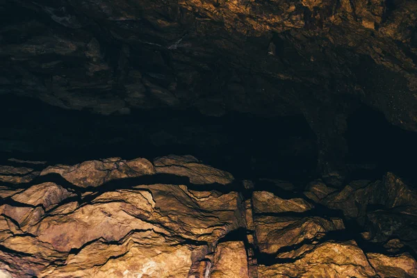 Začátek Podzemního Tunelu Vchod Temné Jeskyně — Stock fotografie