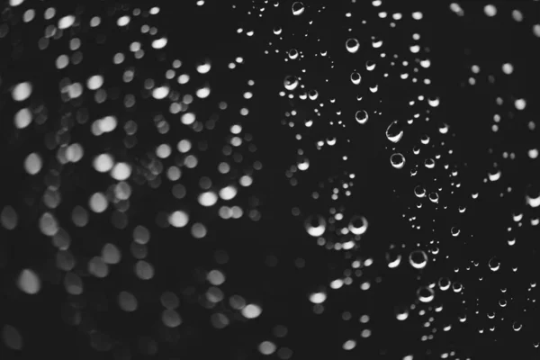 Грязное Стекло Капельками Дождя Атмосферный Монохромный Темный Фон Капельками Дождя — стоковое фото