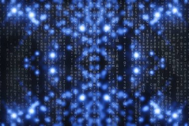 Mavi dijital arka plan üzerine matris. Karakterler düşer. Semboller akışı. Kopya alanı ile parlak sanal gerçeklik. Işıltı arka planı. Karmaşık algoritma. Düşen harfler ve sayılar. Bilgisayar korsanlığı.