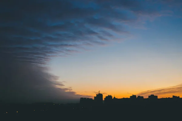 Cityscape Wonderful Varicolored Vivid Dawn Amazing Dramatic Blue Cloud Sky — Stock Photo, Image