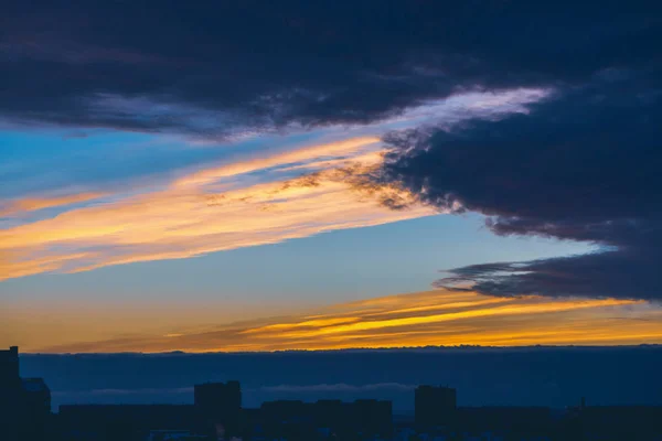 Cityscape Wonderful Varicolored Vivid Dawn Amazing Dramatic Blue Cloud Sky — Stock Photo, Image