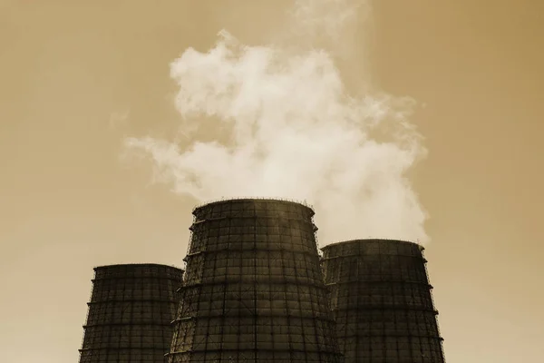 Three Big Tower Chpp Close Steam Wide Pipe Chp Sky — Stock Photo, Image