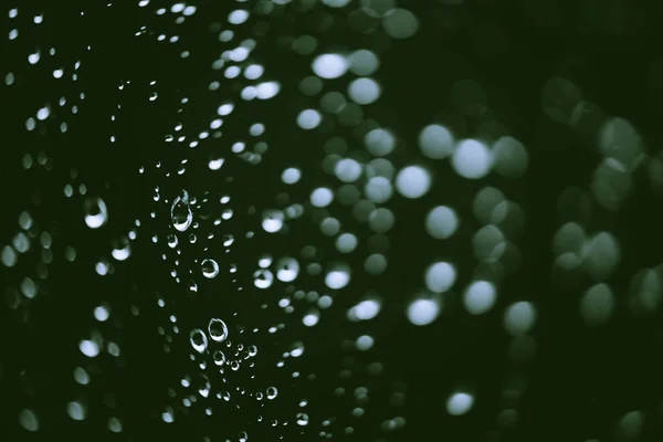 Vitre Sale Avec Gouttes Pluie Fond Vert Atmosphérique Avec Des — Photo