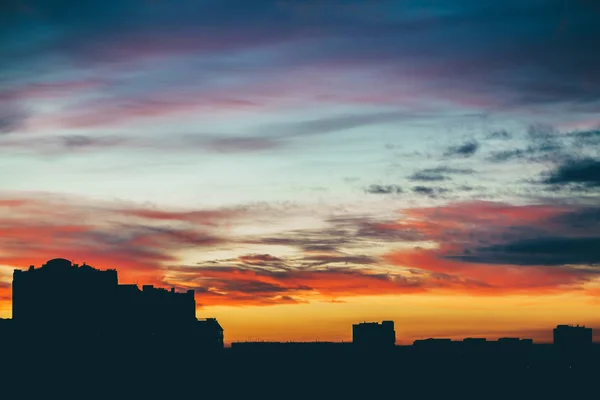 Cityscape Wonderful Varicolored Vivid Dawn Amazing Dramatic Multicolored Cloudy Sky — Stock Photo, Image