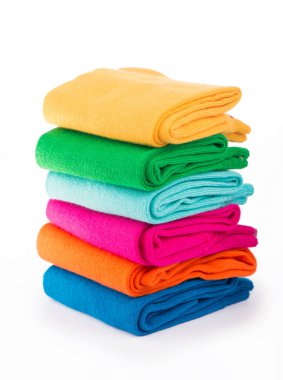 Beyaz arka planda renkli çorap, üst görünüm