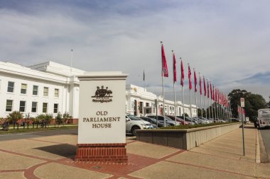 Canberra, Avustralya - 28 Mart 2019: Eski Parlamento Binası, eski adıyla Geçici Parlamento Binası.