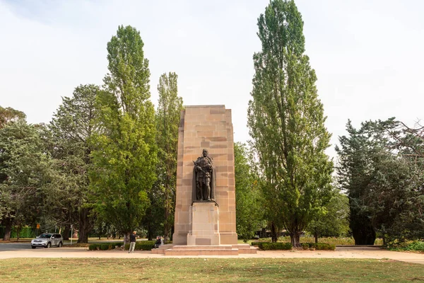 Canberra Australia March 2019 Monument King George Front Old Parliament — Stock Photo, Image