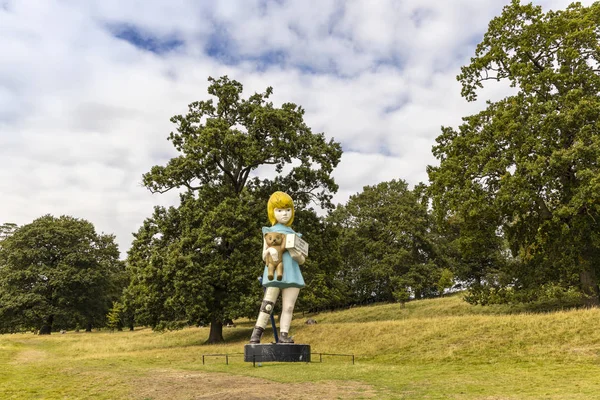 Wakefield Yorkshire September 2019 Karitative 2002 2003 Skulptur Von Damien — Stockfoto