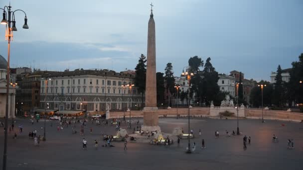 Plaza Del Pueblo Roma Vista Panorámica Por Noche — Vídeos de Stock