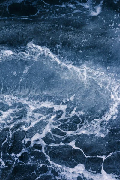 Абстрактный Голубой Фон Белыми Вставками Океанскими Волнами Пузырями Пеной Время — стоковое фото