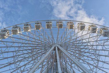 Eğlence Parkı dev tekerlek.