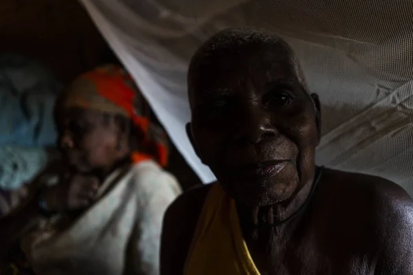 Ndalatando Angola Jul 2017 Retrato Expresivo Del Anciano Africano —  Fotos de Stock