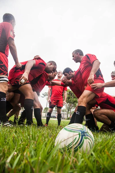 2013 - Amatör arkadaş rugby oynayan takım Pointnoire/Kongo - 18 Mayıs