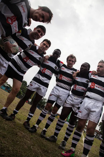 2013 - Amatör arkadaş rugby oynayan takım Pointnoire/Kongo - 18 Mayıs