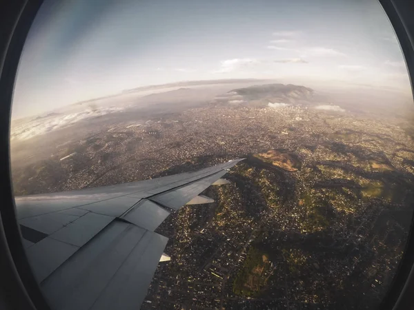 Вид Воздуха Бразильский Город Рио Жанейро Окном Крылом Самолета — стоковое фото