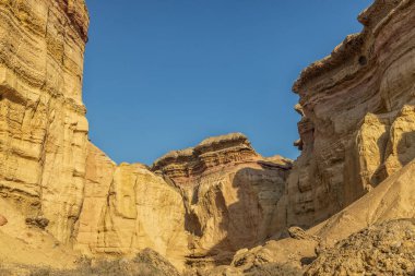 Kanyonlar Namibe çölde. Güneş. Afrika. Angola