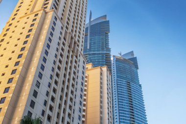 Gelen Dubai gökdelenler altında görüntüleyin. Birleşik Arap Emirlikleri.