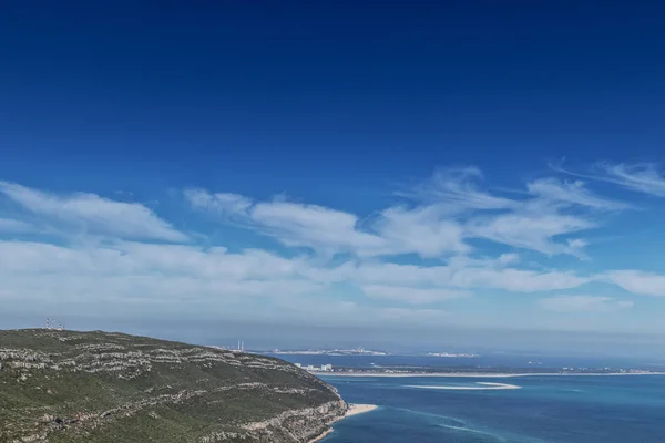 Légifelvétel a tengerparton Portinho da Arrabida, Setubal. Portugália. — Stock Fotó