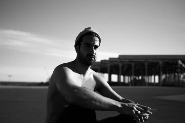 Handsome Shirtless Man Hat Black White Photo — Stock Photo, Image