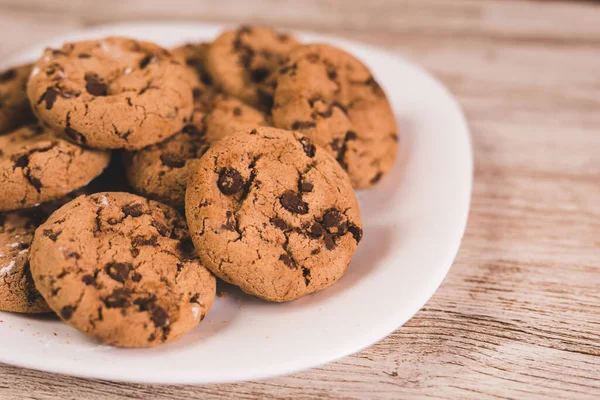 Galletas Chocolate Plato Blanco Imagen De Stock