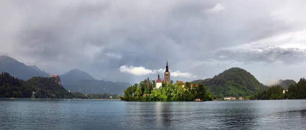 Lago Bled Com Marys Igreja Assunção Pequena Ilha Bled Slovenia — Fotografia de Stock