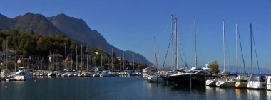 İsviçre, Cenevre Gölü, 11, Ekim, 2017, Cenevre Gölü, İsviçre, Cenevre Gölü sonbahar park yerinde Yatlar, 11, Ekim, 2017