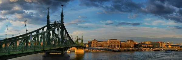 Budapest Magyarország Naplemente Panoráma Budapest Magyarország Lánc Híd Parlament — Stock Fotó