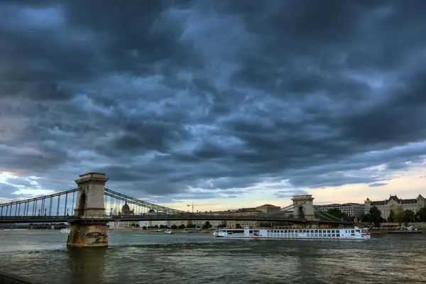 Budapest Magyarország Naplemente Panoráma Budapest Magyarország Lánc Híd Parlament — Stock Fotó