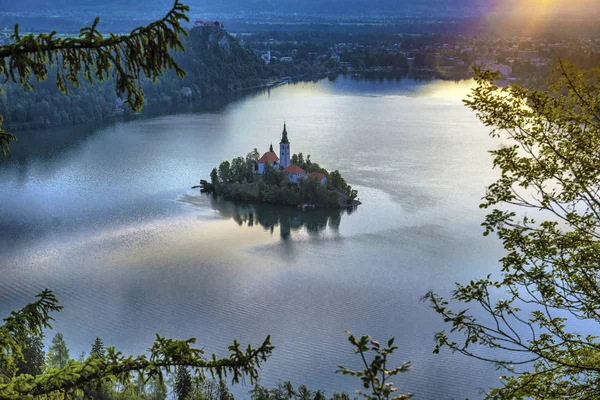 Εναέρια θέα στις Άλπεις της λίμνης Μπλεντ Σλοβενία Ευρώπη. Ορεινή αλπική l — Φωτογραφία Αρχείου