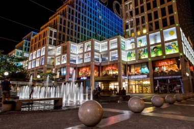 Gece şehri Dnipro, Ukrayna