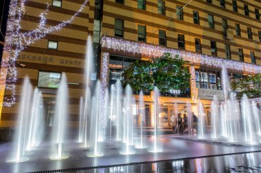 Gece şehri Dnipro, Ukrayna