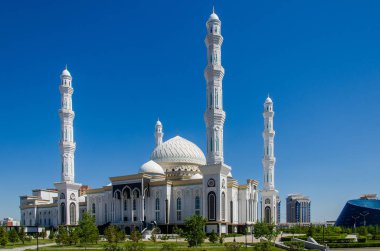 Nur Sultan Hazret Sultan Camii