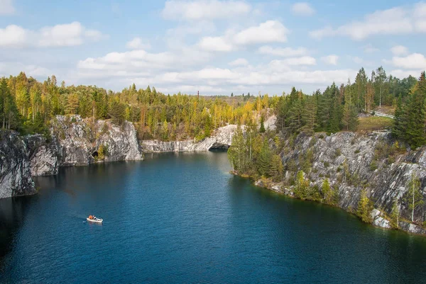 Ruskeala, karelia, russland — Stockfoto