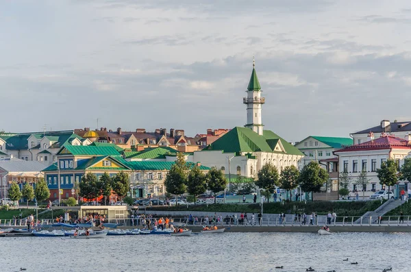 Agosto 2020 Kazan Tatarstan Veduta Serale Dell Argine Del Lago — Foto Stock